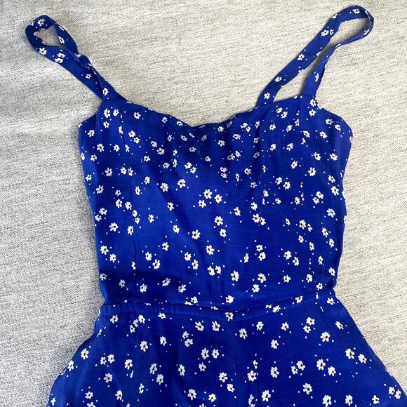 FAITHFULL THE BRAND Betina Blue Floral Jumpsuit Tie Back‎ Small - Picture 3 of 7